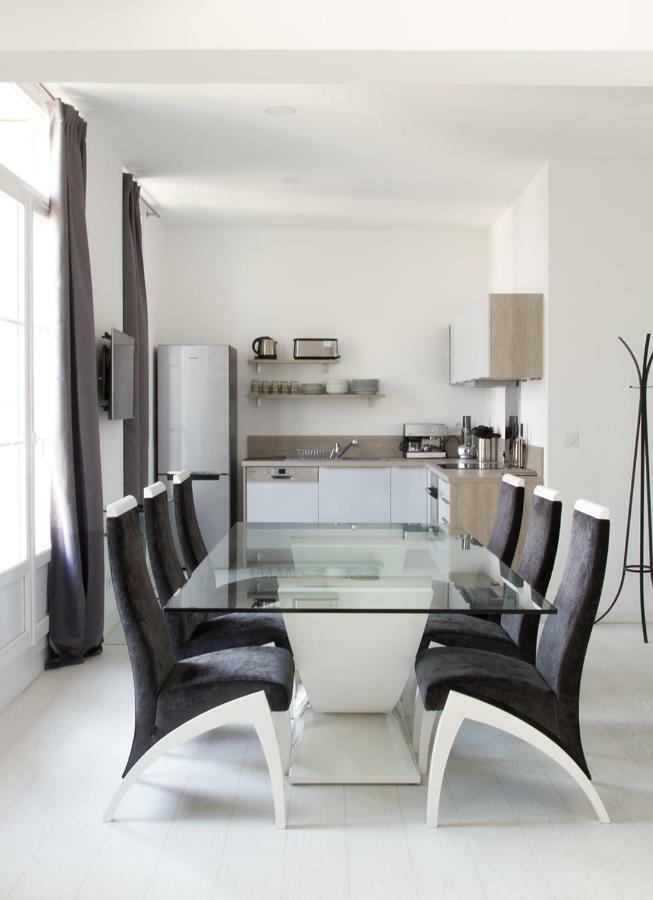 Aux Iles D'or Apartment *
